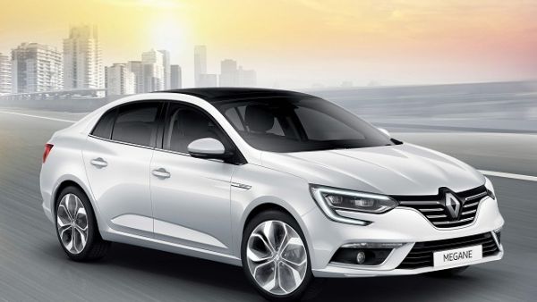 The Renault MEGANE 2019 is equipped with generous space for its occupants.