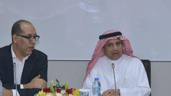 خلال الحدث