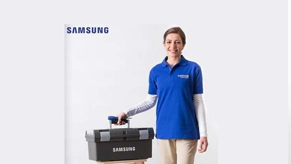 تعد حملة "لإنك قدها" الأولى من نوعها في المملكة والتي تعمل على توفير كادر مؤهل من الإناث كفريق خبيرات ليقدم خدمات الصيانة لأجهزة التلفزيون في منزل العميلات. 