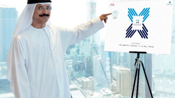 سلطان بن سليم خلال إطلاق تجمع دبي البحري الافتراضي