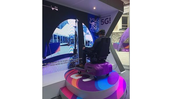 يعتبر هذا التعاون إنجازاً هاماً في خارطة الطريق الخاصة بإطلاق تقنية الجيل الخامس على المستوى العالمي يعتبر هذا التعاون إنجازاً هاماً في خارطة الطريق الخاصة بإطلاق تقنية الجيل الخامس على المستوى العالمي