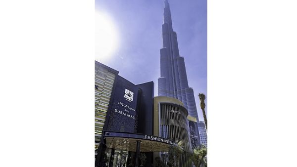 Emaar Malls revenue for the first three months of 2018 was AED 1.038 billion.