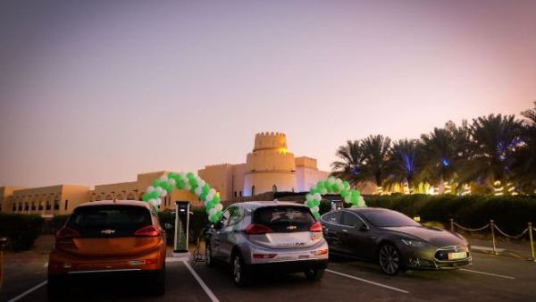 محطة شحن للمركبات الكهربائية الأولى من نوعها في فندق تلال ليوا