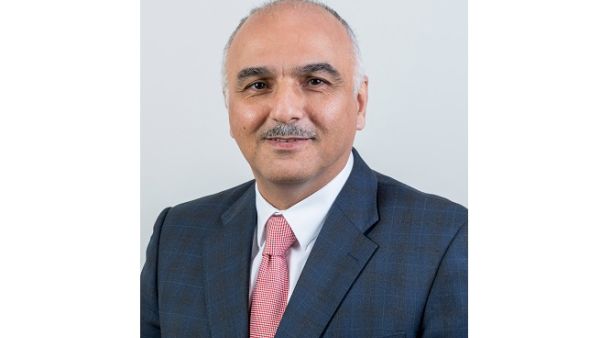 وسيم سليمان، المدير العام لشركة الخليج للحاسبات الآلية في الكويت وسيم سليمان، المدير العام لشركة الخليج للحاسبات الآلية في الكويت