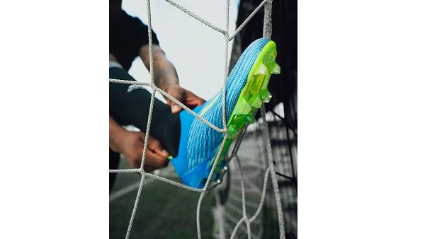The boot is designed with new innovations to provide stability and support at high speed. The boot is designed with new innovations to provide stability and support at high speed.