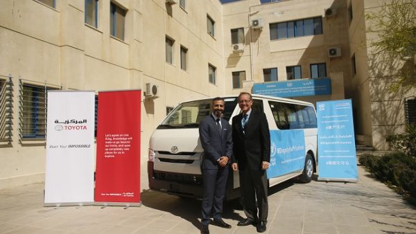 The van was presented during an event held at the UNRWA’s headquarters, in the presence of Nadim Haddad, General Manager of Markazia and Roger Davies, Director of Field Operations UNRWA in Jordan.