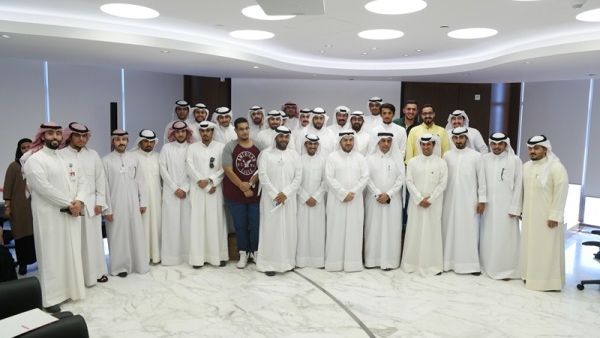 قادة الغد قادة الغد