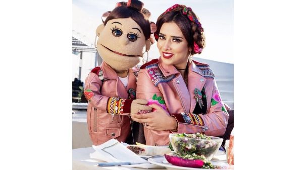 الفنانة بلقيس وأبلة فاهيتا