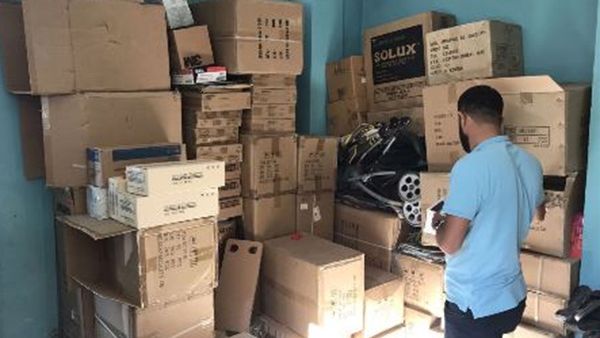 The seized goods were confiscated and a ticket was issued against the individuals who illegally trade in such materials by exploiting the rented residential house. The seized goods were confiscated and a ticket was issued against the individuals who illegally trade in such materials by exploiting the rented residential house.