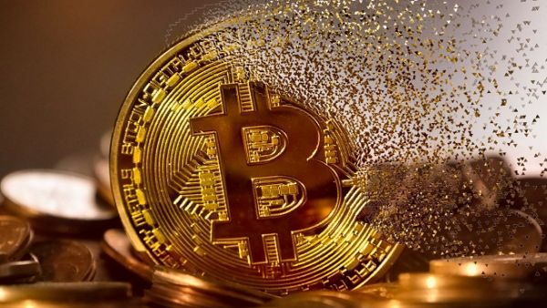 Cryptocurrency market expected to decline further; optimism at a toned-down level. (Pixabay)