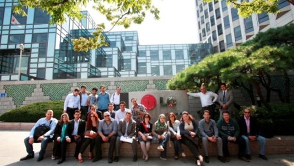 LG Electronics journalists and representatives during the trip