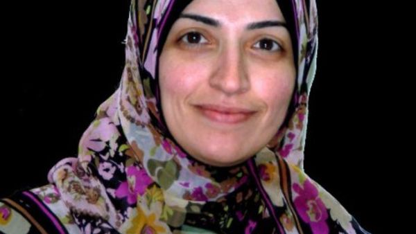 سهيلة غلوم، استشارية أولى الطب النفسي