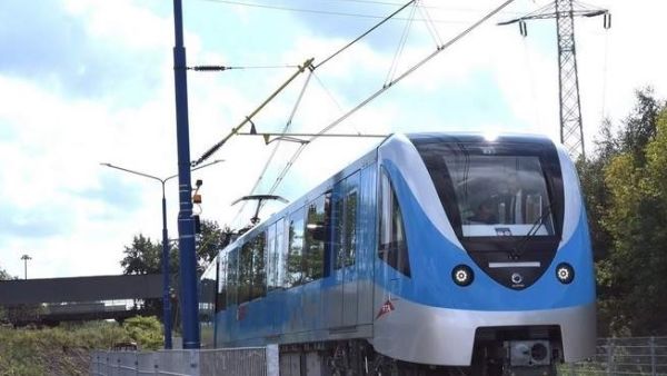 The new design would help the Metro train accommodate 696 passengers as opposed to the current 643.(Khaleej Times)