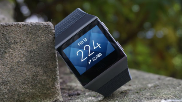 The Fitbit Ionic is a serious contender to be the smartwatch you choose to wear when you’re out running or hitting the gym. (TR)