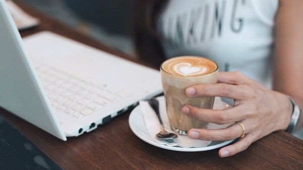 57% in the UAE say their romantic relationships have improved thanks to social networks 