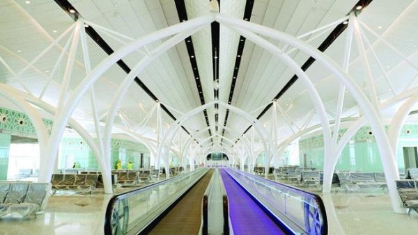 يتوقع أن يبدأ التشغيل الجزئي لمطار الملك عبد العزيز الدولي الجديد في جدة من خلال 3 محطات داخلية.