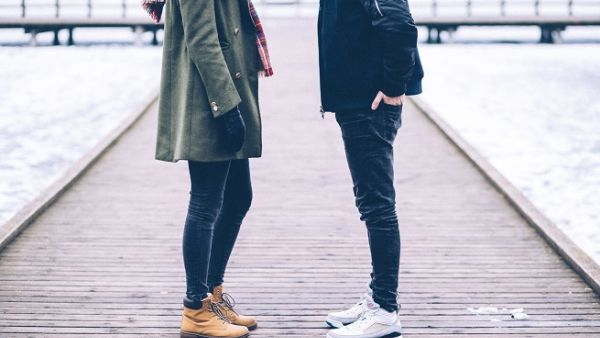 If the employee is able to get married before the end of 2019, they will also give her a salary bonus. (Pexels)