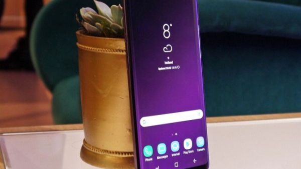 The Samsung Galaxy S9 release date is set for March 16 globally, but you can pre-order the handset right now. (Courtesy of TechRadar)