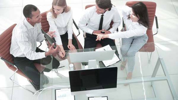 Eight out 10 professionals in the Middle East and North Africa say that meetings in their company are an excellent way to reach decisions. (Shutterstock)