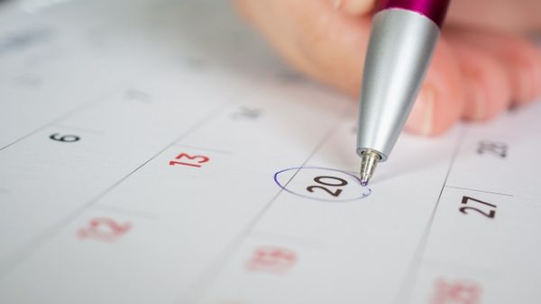 Here are the 4 main benefits and top reasons you should start scheduling monthly reviews with your team. (Shutterstock)