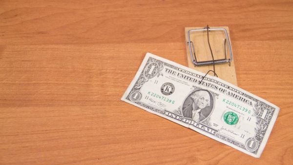 Sign 1: You don't have a budget. (Shutterstock)