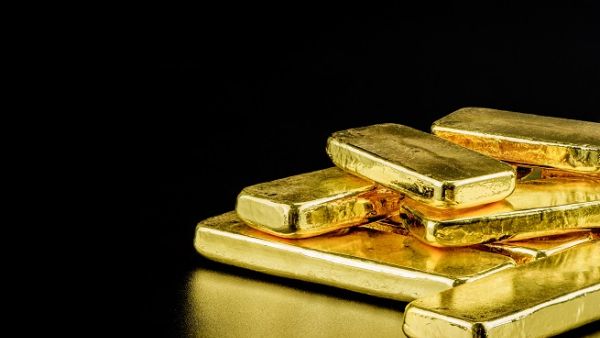 المملكة استوردت سبائك ذهب من عشر دول خلال العام الماضي، تصدرتها الإمارات بنحو 8.3 مليار ريال