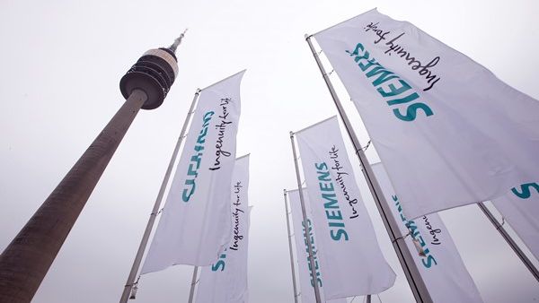 Siemens' scope of supply encompasses three SGT5-4000F gas turbines, three SGen5-1200A generators and the control system SPPA-T3000 as well as assembly and commissioning on site.