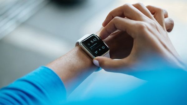 40 percent use health apps on mobile devices and 14 percent use wearable technology. 40 percent use health apps on mobile devices and 14 percent use wearable technology.