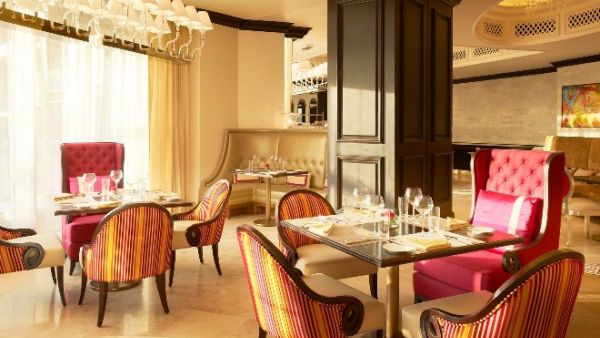 مطعم ذا تيراس على الكورنيش مطعم ذا تيراس على الكورنيش