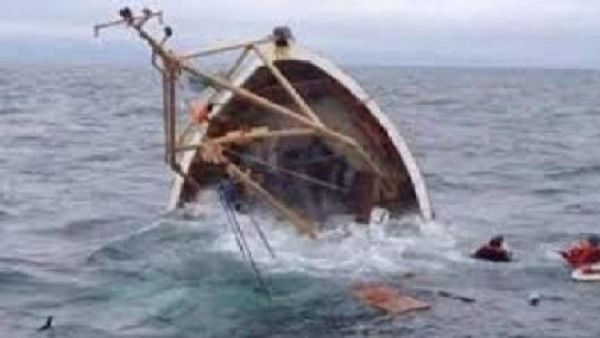 فقدان 15 شخصا إثر غرق قارب في ماليزيا  - ارشيف