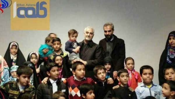 خامنئي استقبل الخميس، سبعا من عوائل قتلى إيران في سوريا