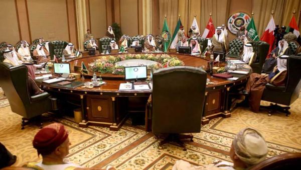 القمة الخليجية تنطلق اليوم في الكويت
