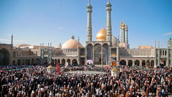 وصف رئيس جامعة المرتضى "دولة قم" بأنها ستكون فاتيكان الشيعة 