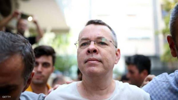 تركيا.. 4 شهود يغيرون أقوالهم بقضية القس الأميركي
