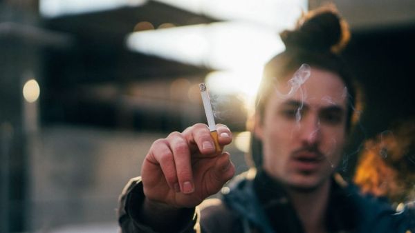 المجاهرة بالافطار في نهار رمضان