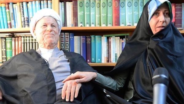 فاطمة قالت إن غياب رفسنجاني شكل فراغا كبيرا في البلاد 