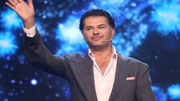 راغب علامة ينسحب رسميا من جميع برامج المواهب 