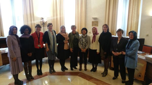 برلمانيات اوربا يدعمن المعارضة الايرانية 