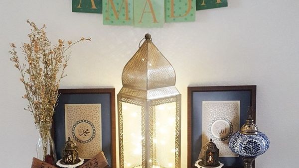 كل عام وانتم بالف خير 