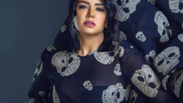 Rania Youssef insisted that the photographer at Cairo Film Festival is wrong for taking a picture of her backside (Source: raniayoussef_ - Instagram)