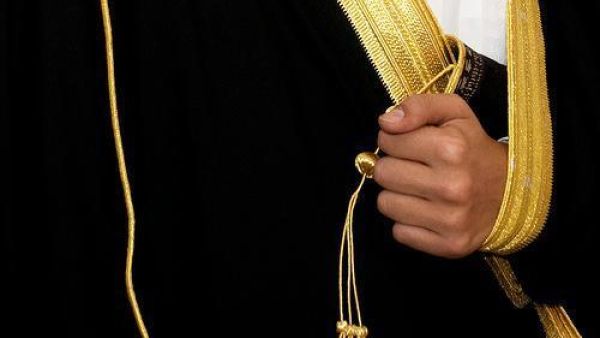 طلاق بسبب شعر العريس