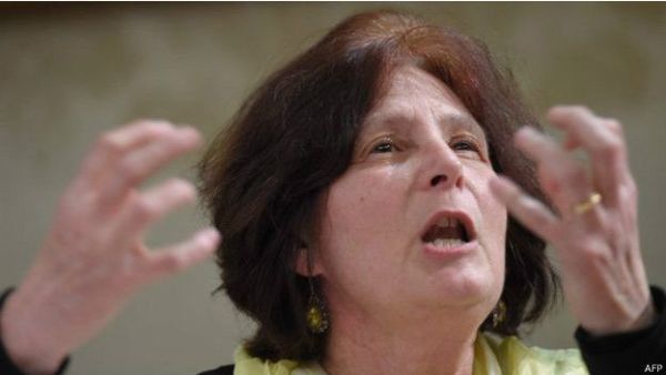 أسرة الباحث القتيل رجيني تهدد بنشر صور جثته المشوهة ما لم تكشف مصر حقيقة مقتله
