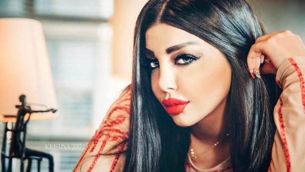 رولا يموت