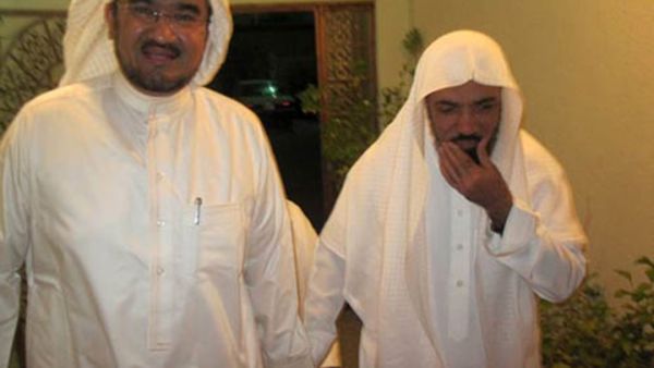 قاسم أقر بأن الشيخ العودة ممنوع من الاتصال بذويه ومعزول في زنزانة انفرادية 