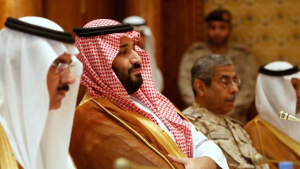 رأت الكاتبة أن ابن سلمان لا يسعى إلى انفتاح المجتمع 
