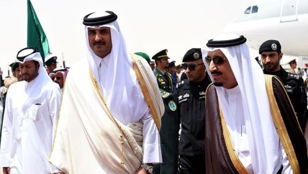 تغيب العاهل السعودي عن قمة الكويت الأخيرة وحضرها أمير قطر