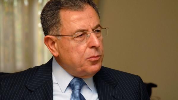 رئيس كتلة المستقبل فؤاد السنيورة