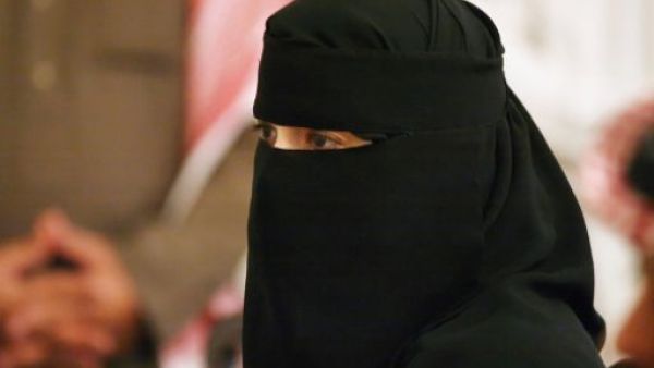 افارقة يخطفون مواطنة بالرياض