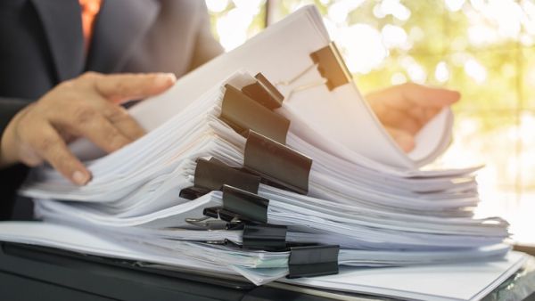 The new law, which consists of 47 articles, aims at regulating commercial mortgage contracts. (Shutterstock)