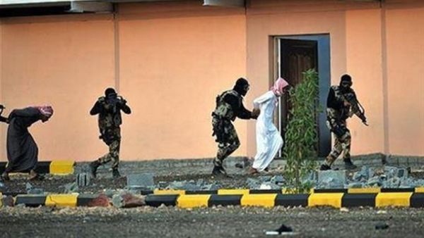  السعودية: السيارة التي انفجرت في القطيف كانت تنقل ذخيرة